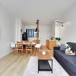 Loft Lumineux Et Design - 6 Personnes Voltaire 11E